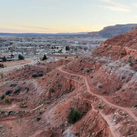Hollywood Hangout - New West Properties Kanab Exterior foto
